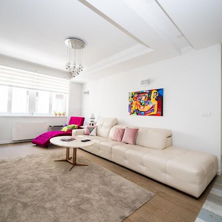 Modern Stay In The City Center Сараево Экстерьер фото