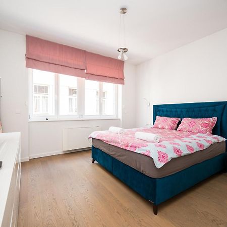 Modern Stay In The City Center Сараево Экстерьер фото