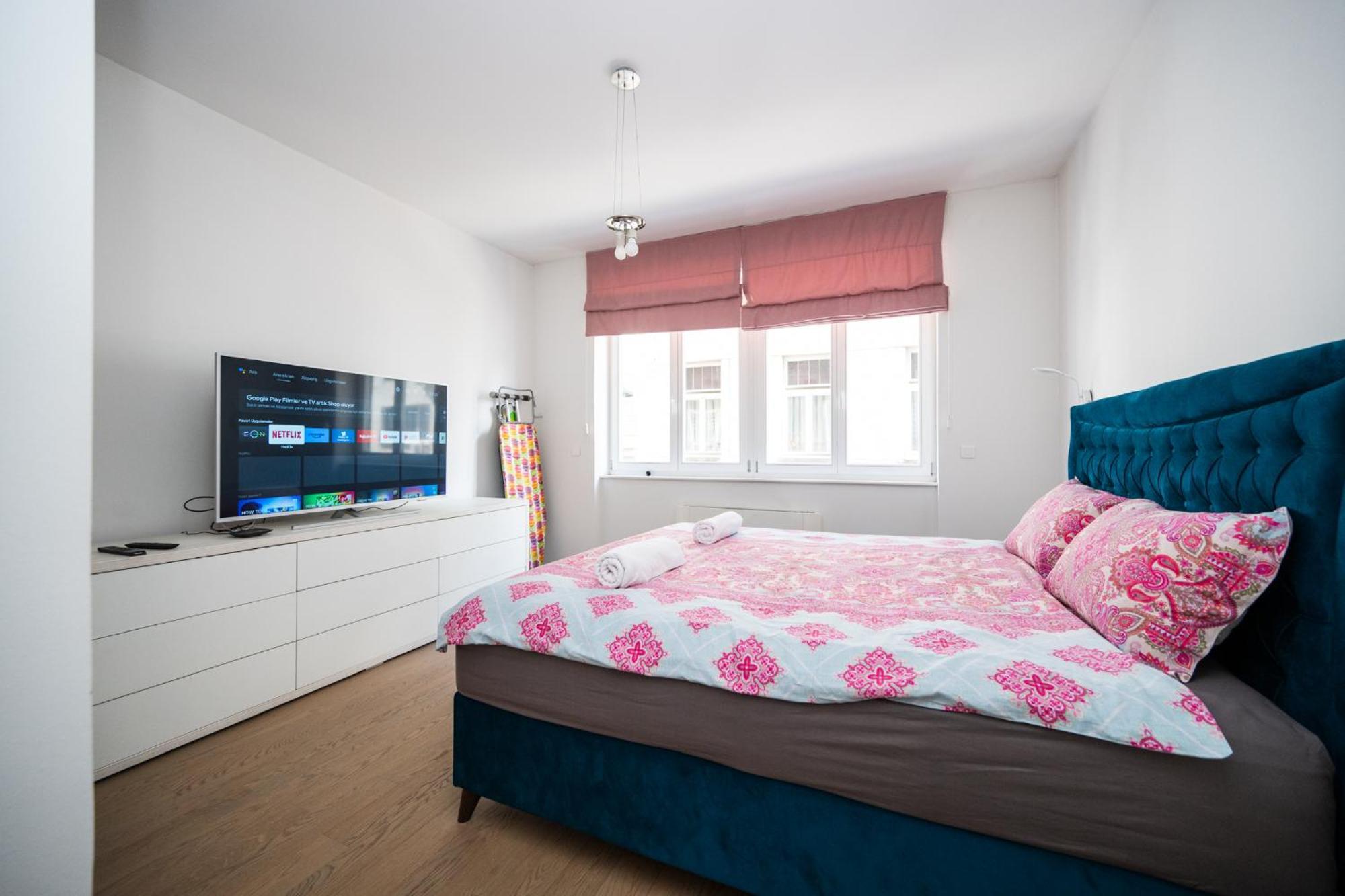 Modern Stay In The City Center Сараево Экстерьер фото